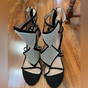Women's Black and White Strappy Dress rhinestone Sandals